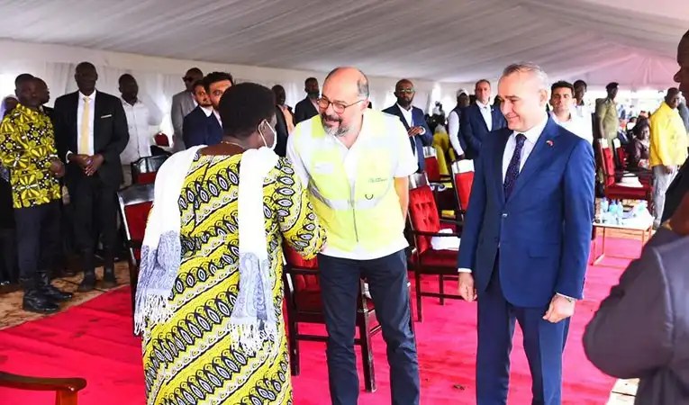 Yapı Merkezi Uganda’da temel attı Yapı Merkezi Uganda’da temel attı