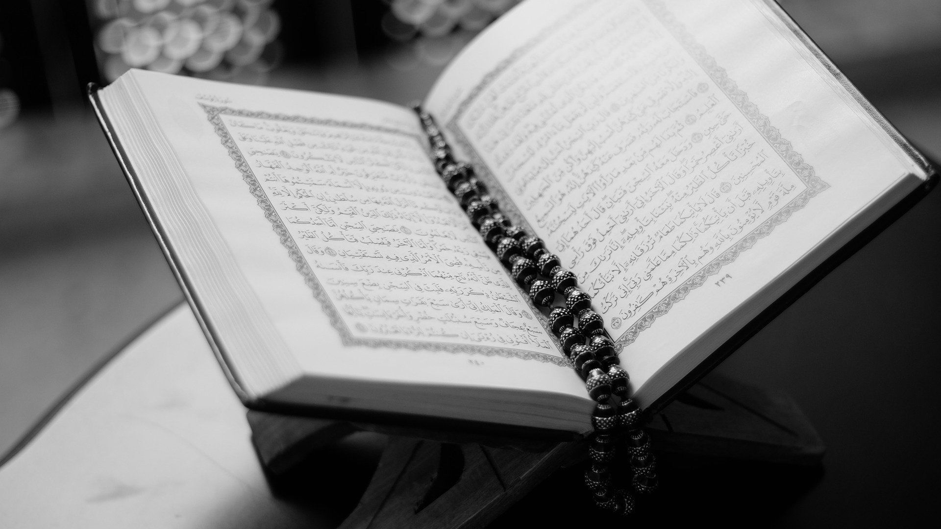 Kur’an-ı Kerim dinlemek hatim sayılır mı?