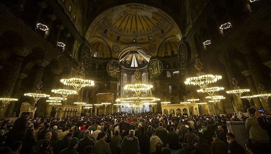 Kandil mesajları 2024: Sevdiklerinizle ve dostlarınızla paylaşabileceğiniz en güzel, kısa ve anlamlı Mevlid Kandili mesajları