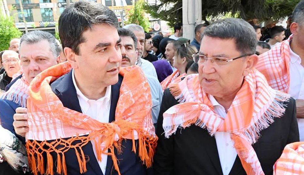 Değerlerimizi ileriye taşımak istiyoruz