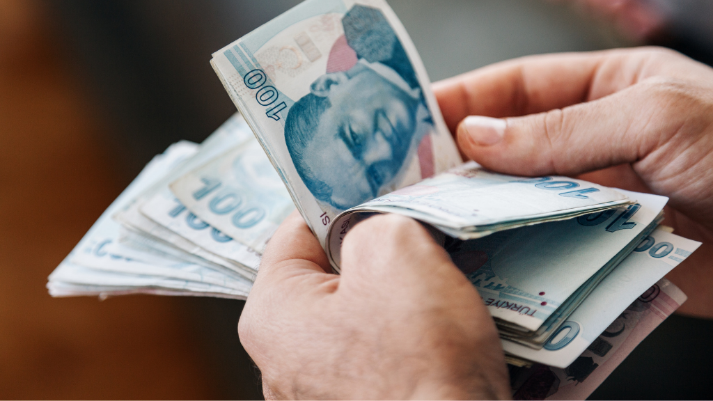 Bayram harçlığı zekât yerine geçer mi? Bayram harçlığı zekât yerine geçer mi?