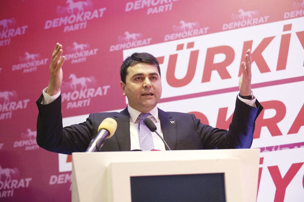 Ekran karartmaya büyük tepki: ”Geleceğimizi karartıyorlar!”