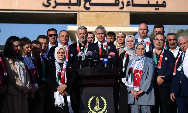 AK Parti heyeti Refah’ta dünyaya seslendi: Gazze yalnız değildir