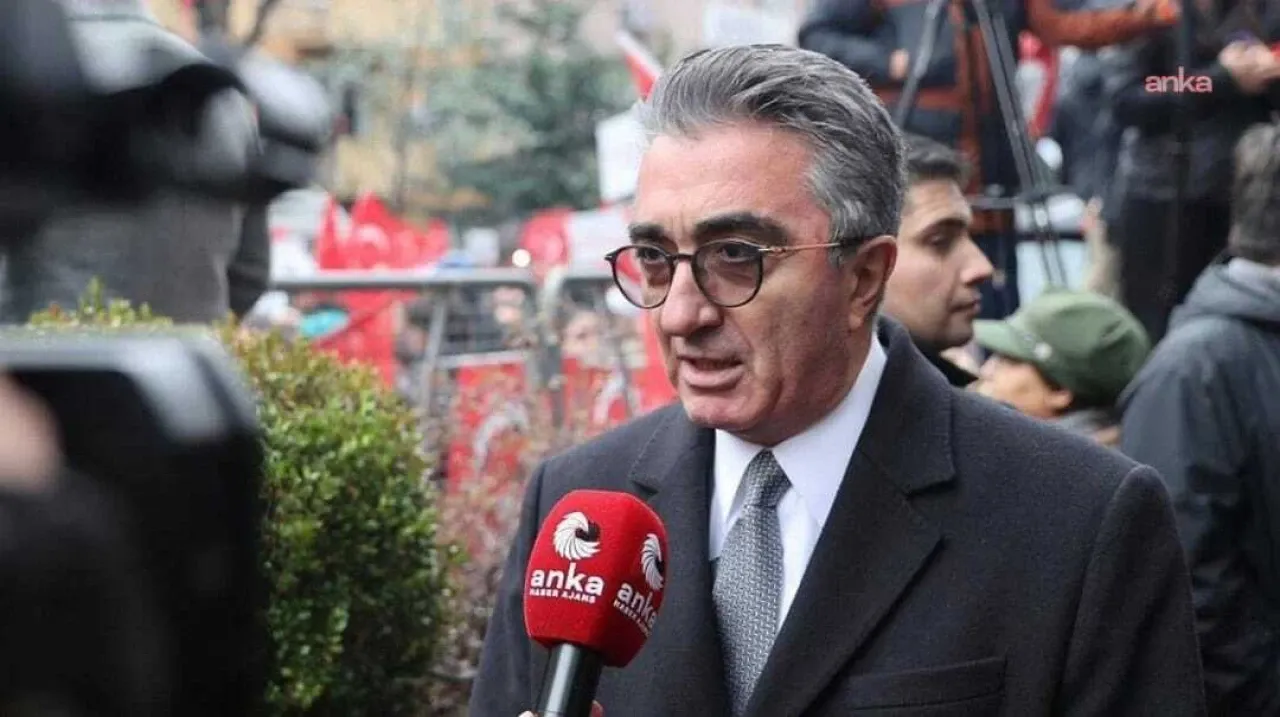 GÜNDEMHasan Mutlu'dan tutuklama sonrası açıklama: Ortada ne somut bir delil ne de geçerli bir hukuki gerekçe vardır