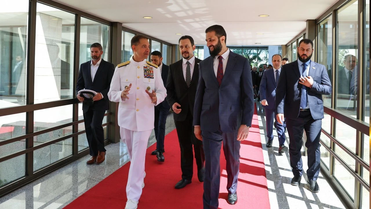 ABD’li komutan Şam’da Colani ile görüştü