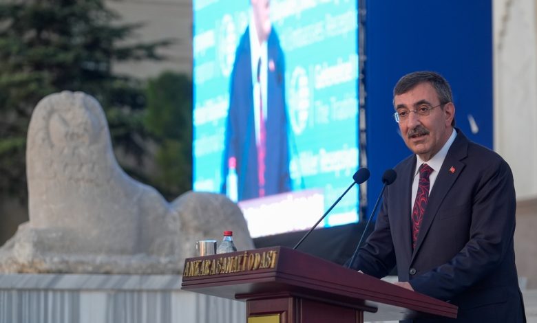 Cevdet Yılmaz: Yıl sonunda yüzde 30’un altına inmiş enflasyonu bekliyoruz Cevdet Yılmaz: Yıl sonunda yüzde 30’un altına inmiş enflasyonu bekliyoruz