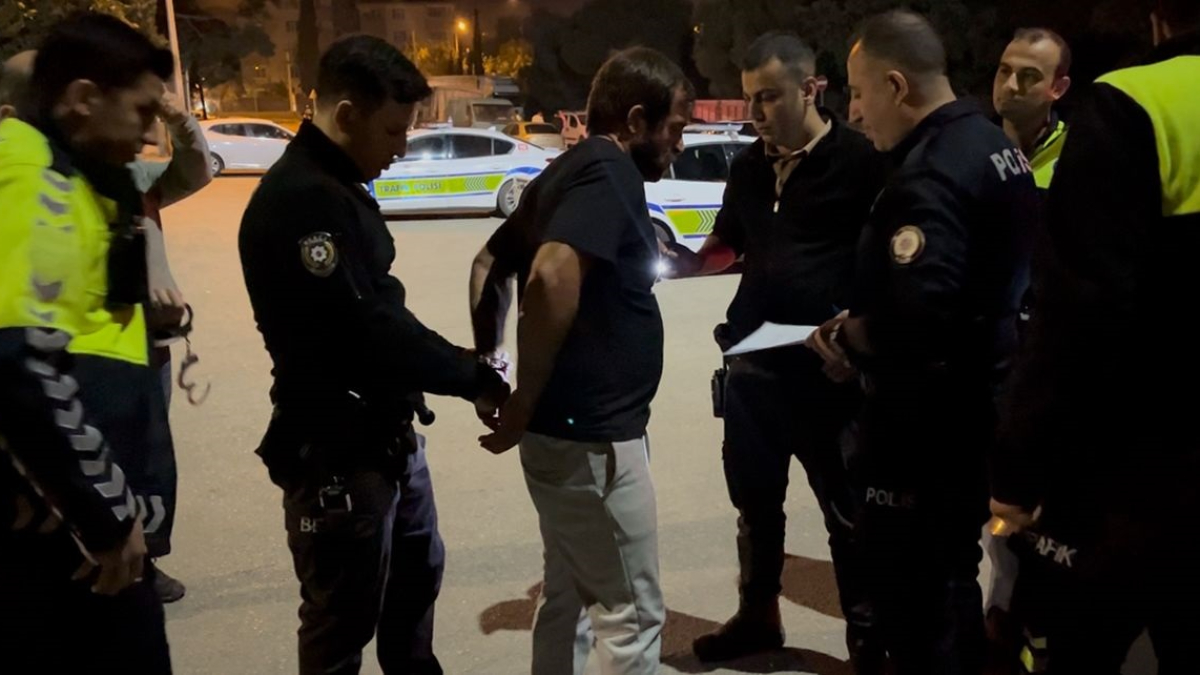 Bursa’da polisin ehliyetsiz sürücüyle sabır sınavı