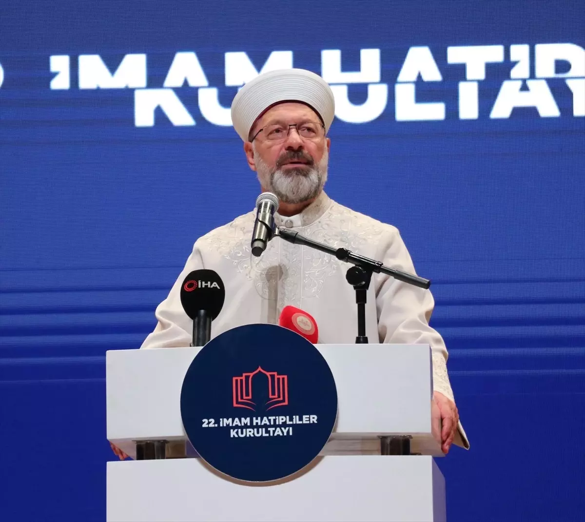 Diyanet İşleri Başkanı Erbaş: İmam Hatip Nesli Başörtüsü Zulmüne Karşı Önderlik Yaptı