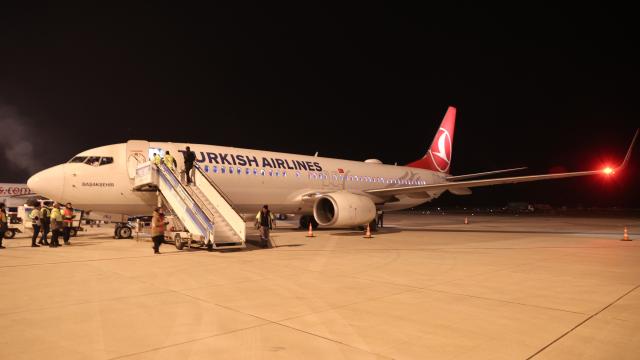 Özgürlük Filosu’nda alıkonulan 3 milletvekili yurda döndü