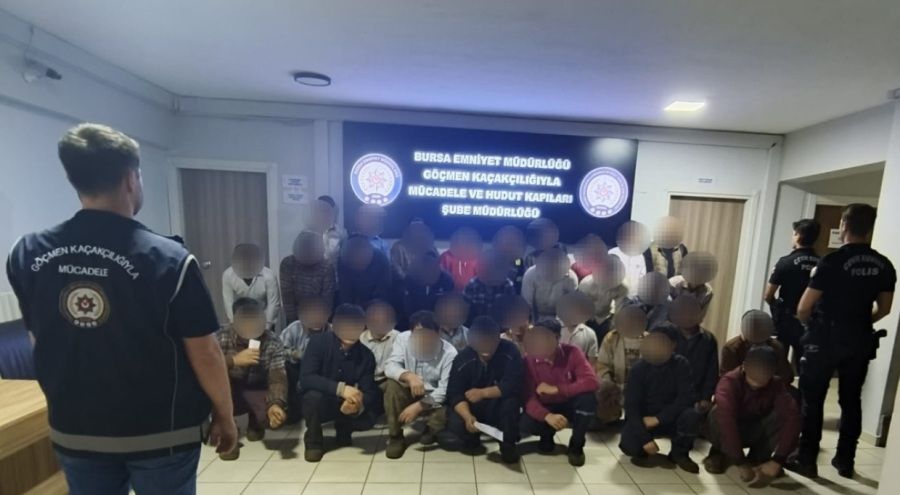 ASAYİŞBursa'da 33 yabancı uyruklu ve bu kişilere yer temin eden 2 kişi yakalandı