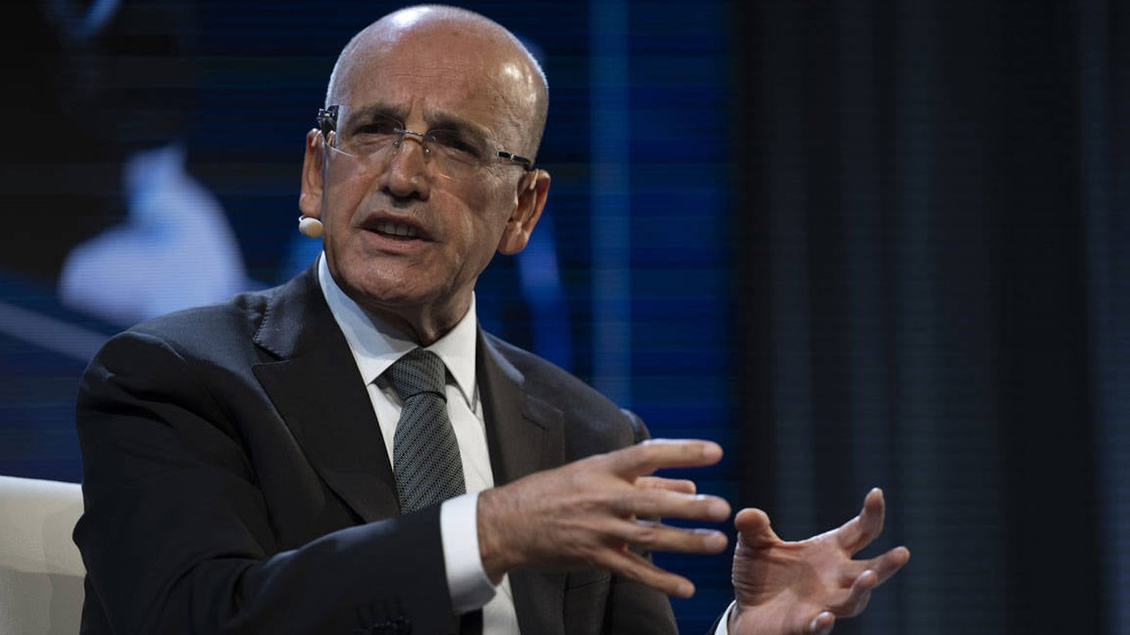 Bakan Şimşek, İhracatçılara Destek Olacak Yeni Kredileri Bakan Şimşek, İhracatçılara Destek Olacak Yeni Kredileri