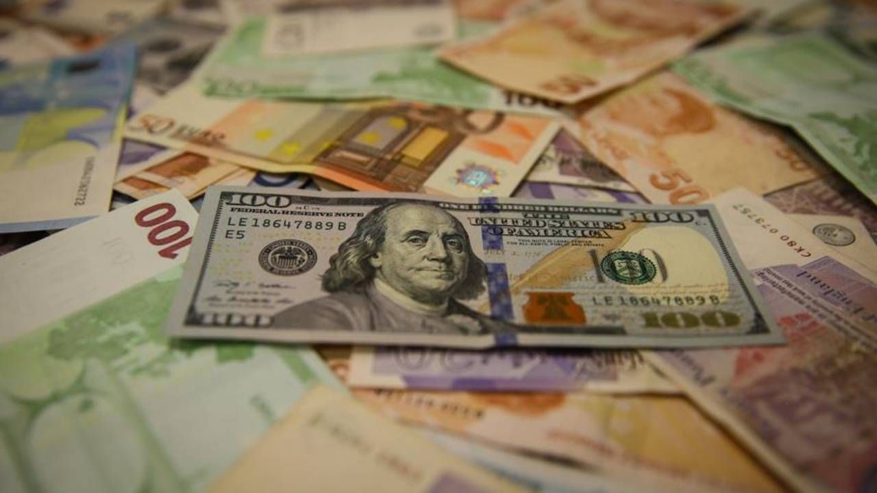 Dolar/TL 41,83 seviyesinden işlem gördü