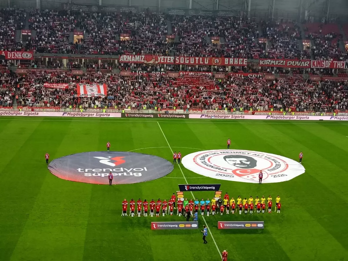 Fenerbahçe, Samsunspor ile 65. Randevusuna Çıkıyor