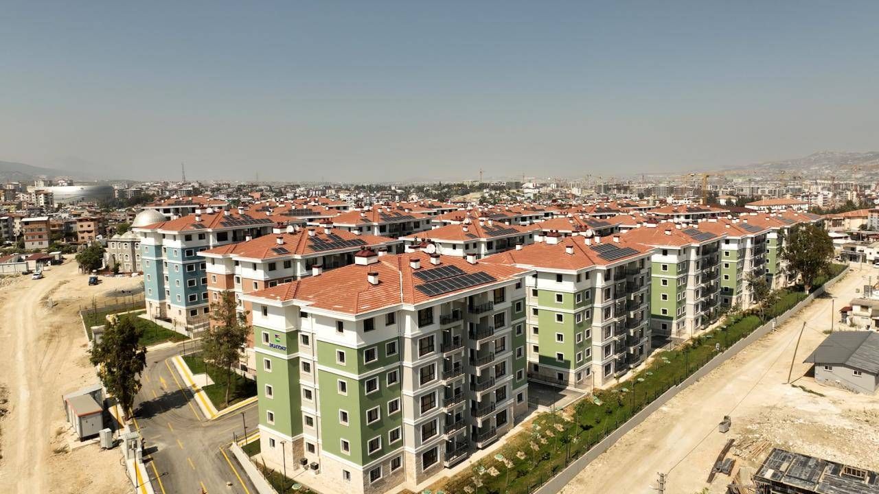 Hatay'da deprem konutlarının hak sahipleri belirlendi