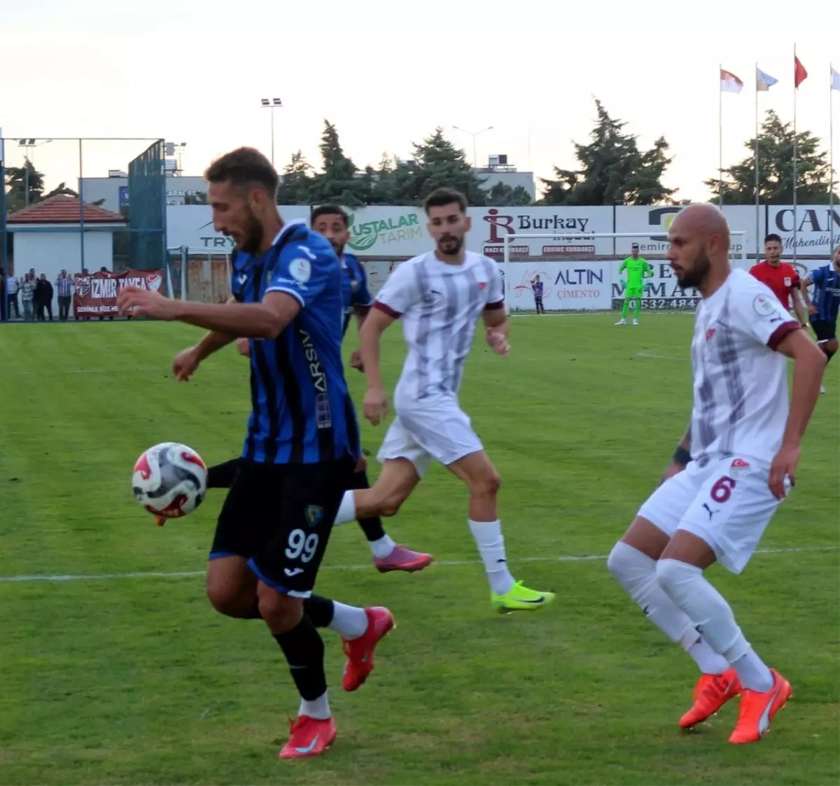 Karacabey Belediyespor, Elazığspor’a 3-0 Mağlup Oldu