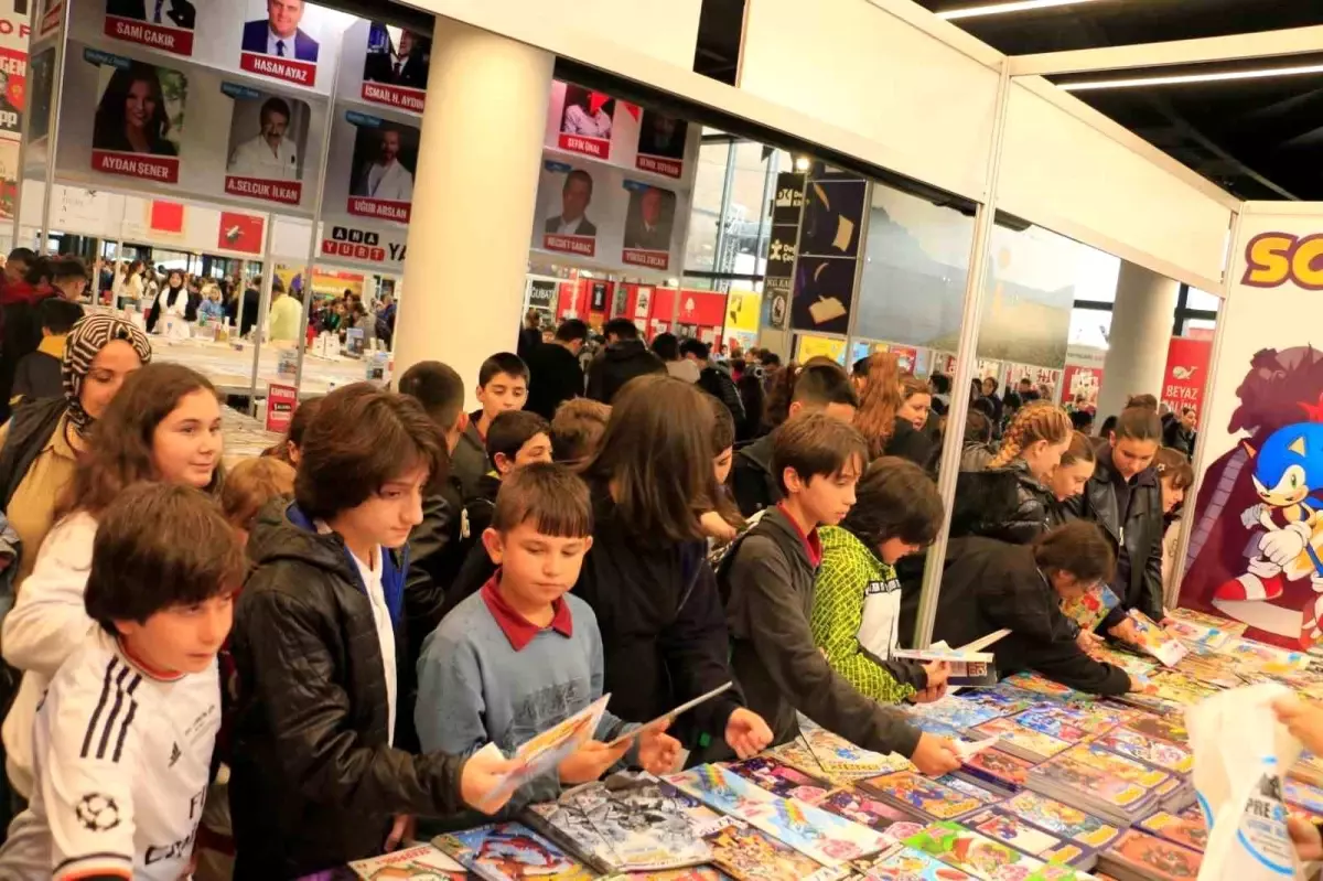 Kocaeli Kitap Fuarı’nda Çizgi Roman İlgi Odağı Oldu