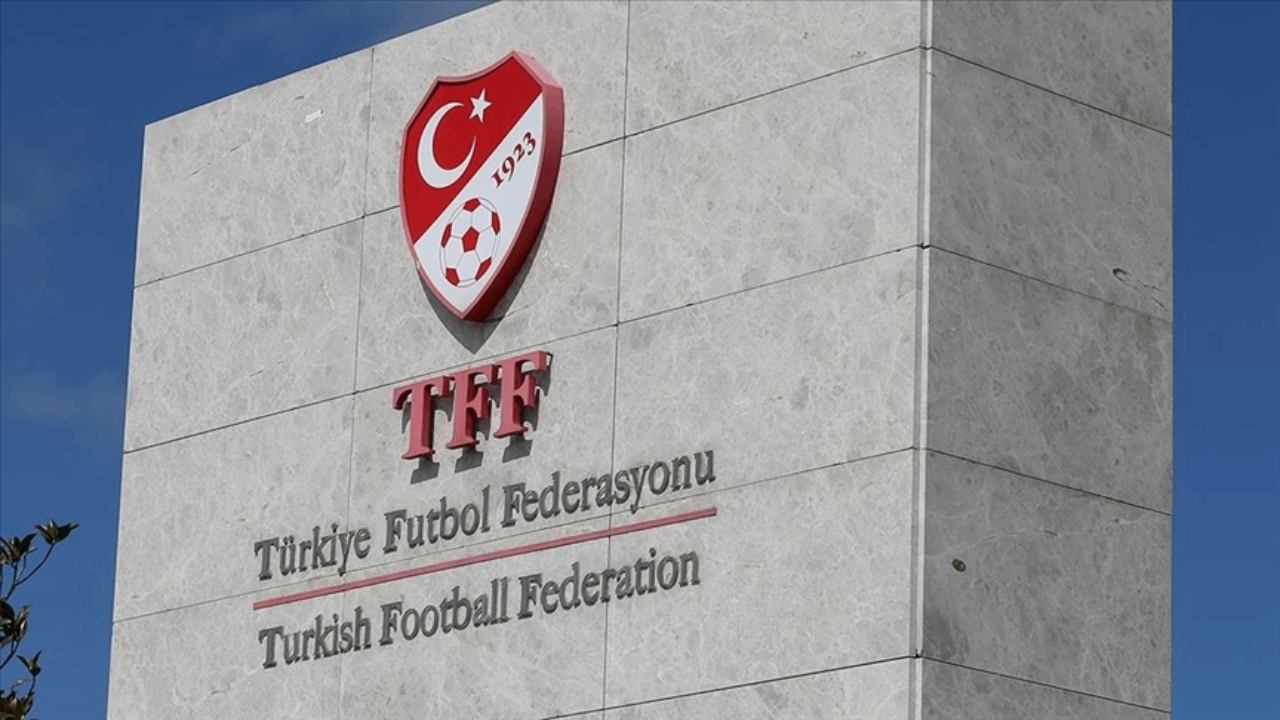 TFF Başkanı Hacıosmanoğlu’ndan Hakemlerle İlgili Açıklama TFF Başkanı Hacıosmanoğlu’ndan Hakemlerle İlgili Açıklama