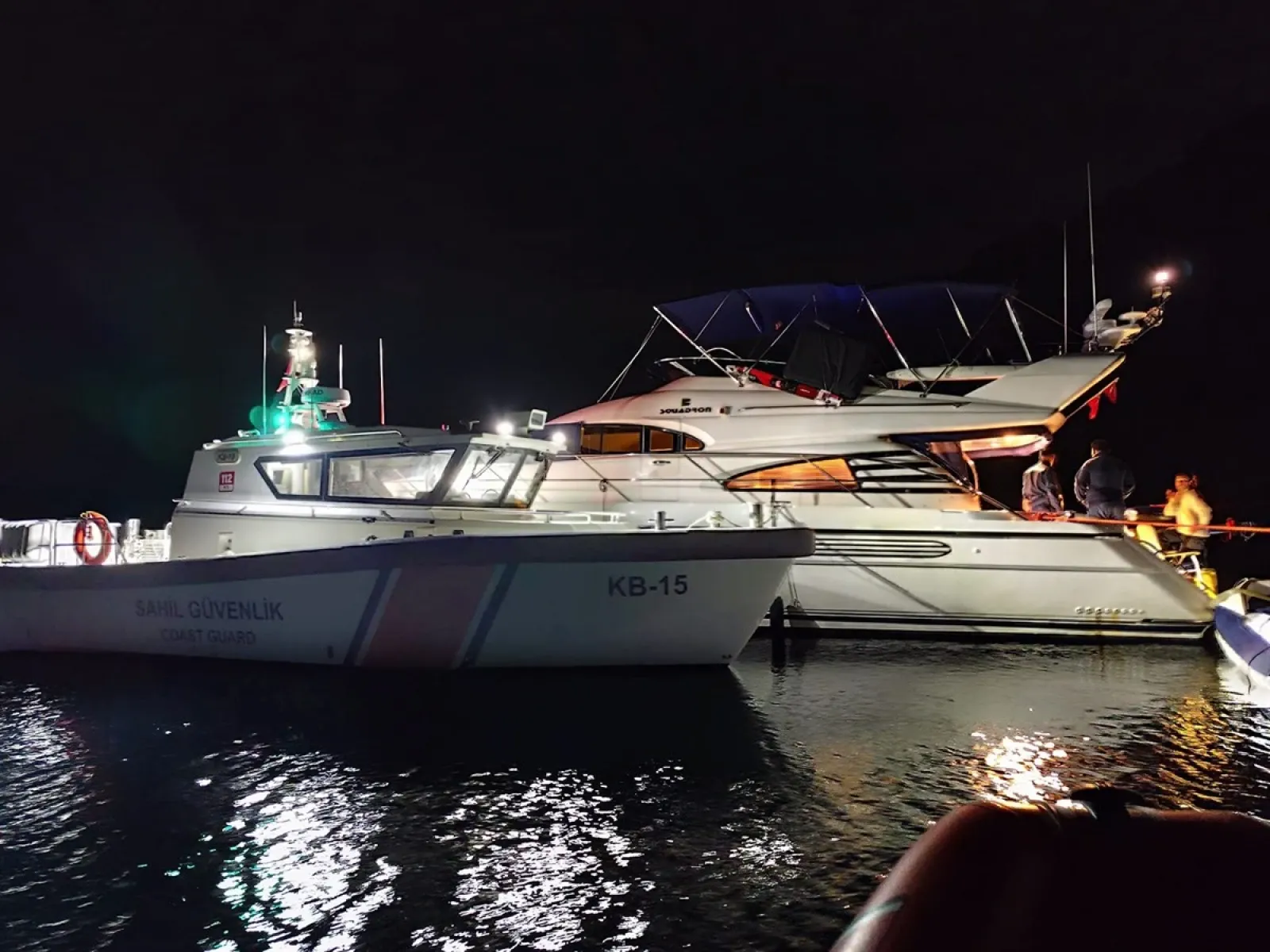 Muğla’da Motoryatta Kaçak İçki ve Uyuşturucu Ele Geçirildi Muğla’da Motoryatta Kaçak İçki ve Uyuşturucu Ele Geçirildi