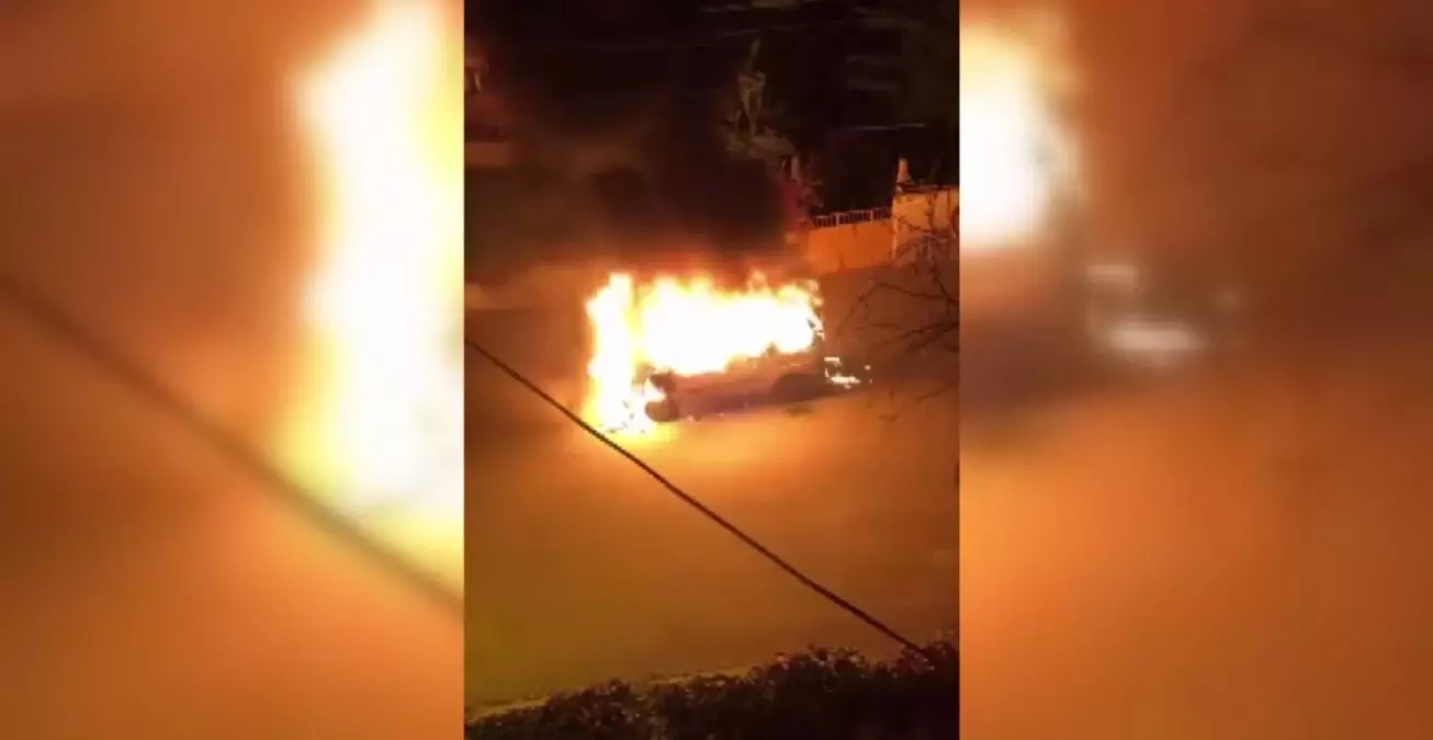 Kırıkkale’de Seyir Halindeyken Yanan Araç İtfaiye